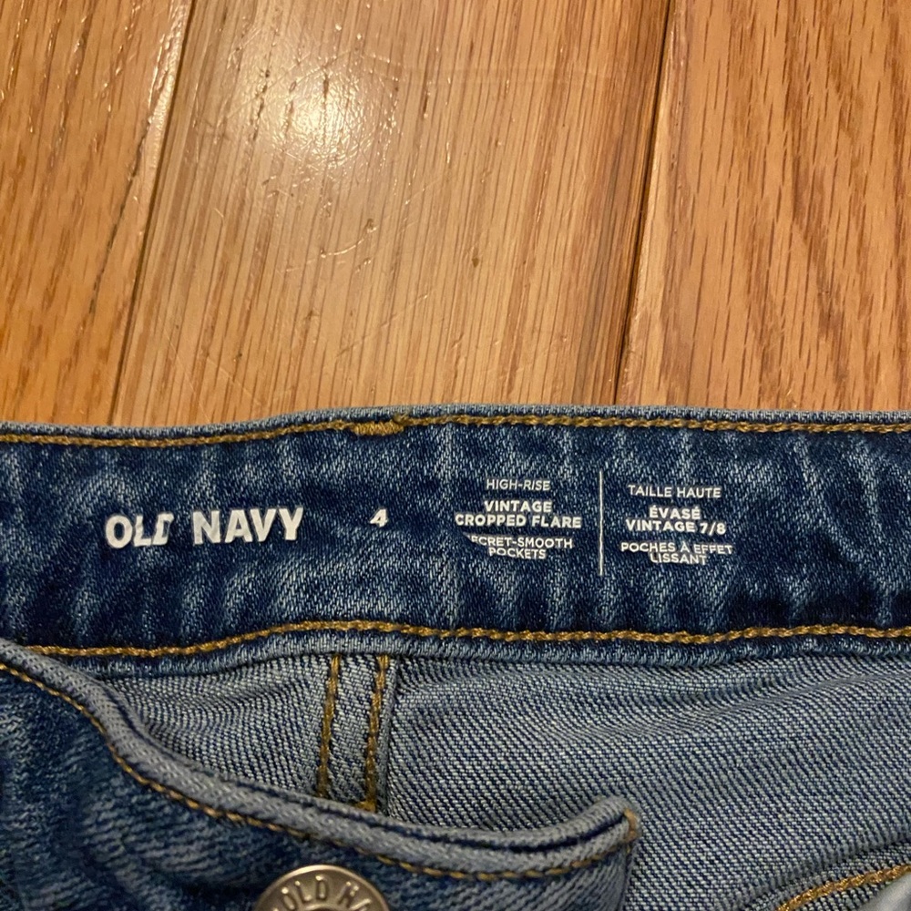 Old Navy Denim High-Rise Cropped Flare Jeans - Medium Blue